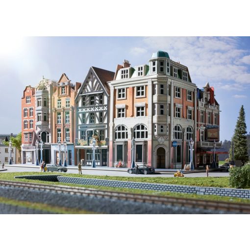 3D puzzle: Auction House & Stores (UK) CubicFun 3d híres épület makettek